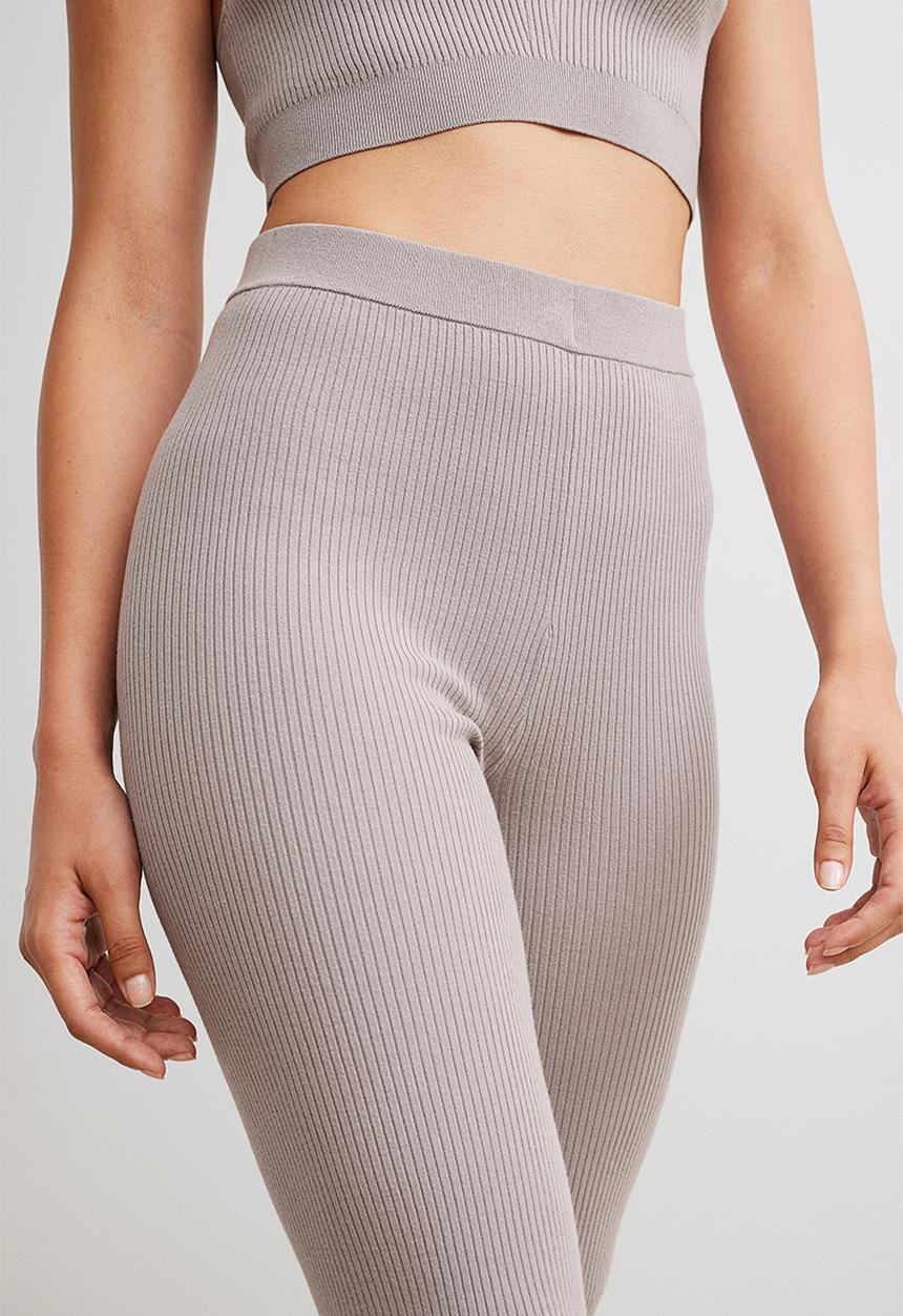 H&M - Ribbed flared trousers - mole