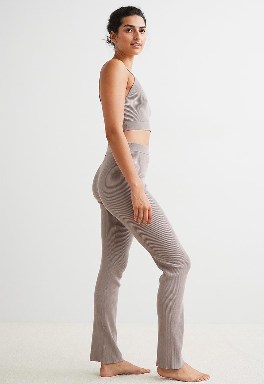 H&M - Ribbed flared trousers - mole