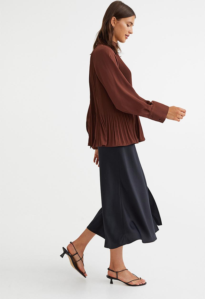 H&M - Pleated blouse - dark brown