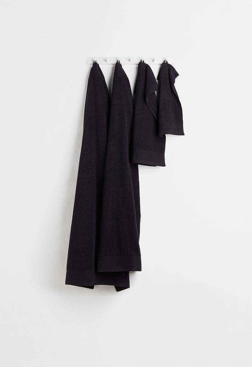 H&M - Cotton terry bath towel - black