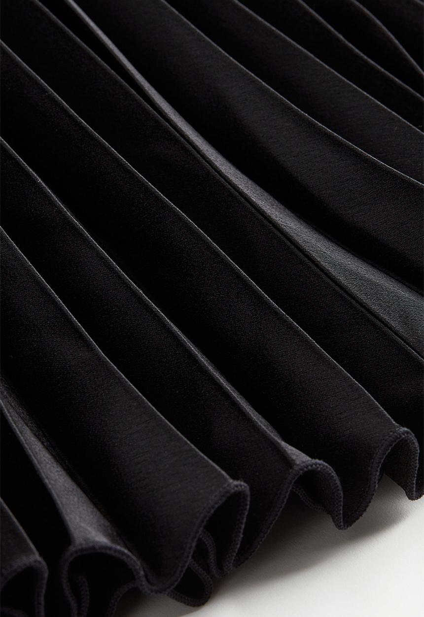 H&M - Pleated skirt - black