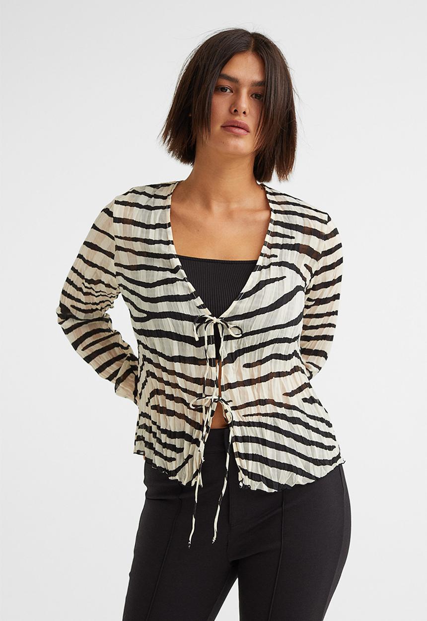 H&M - Jacquard-weave tie-detail blouse - cream/zebra-print