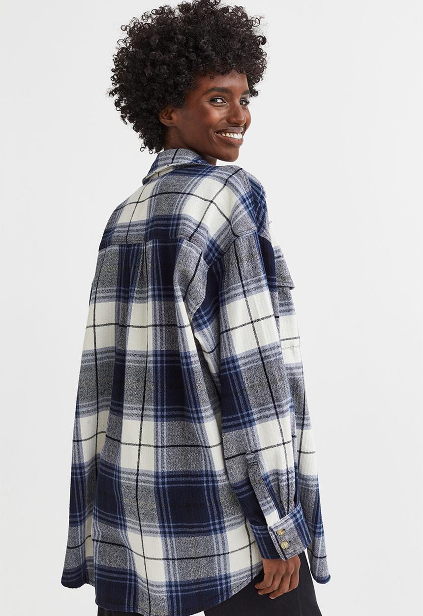 H&M - Oversized twill overshirt - dark blue/checked