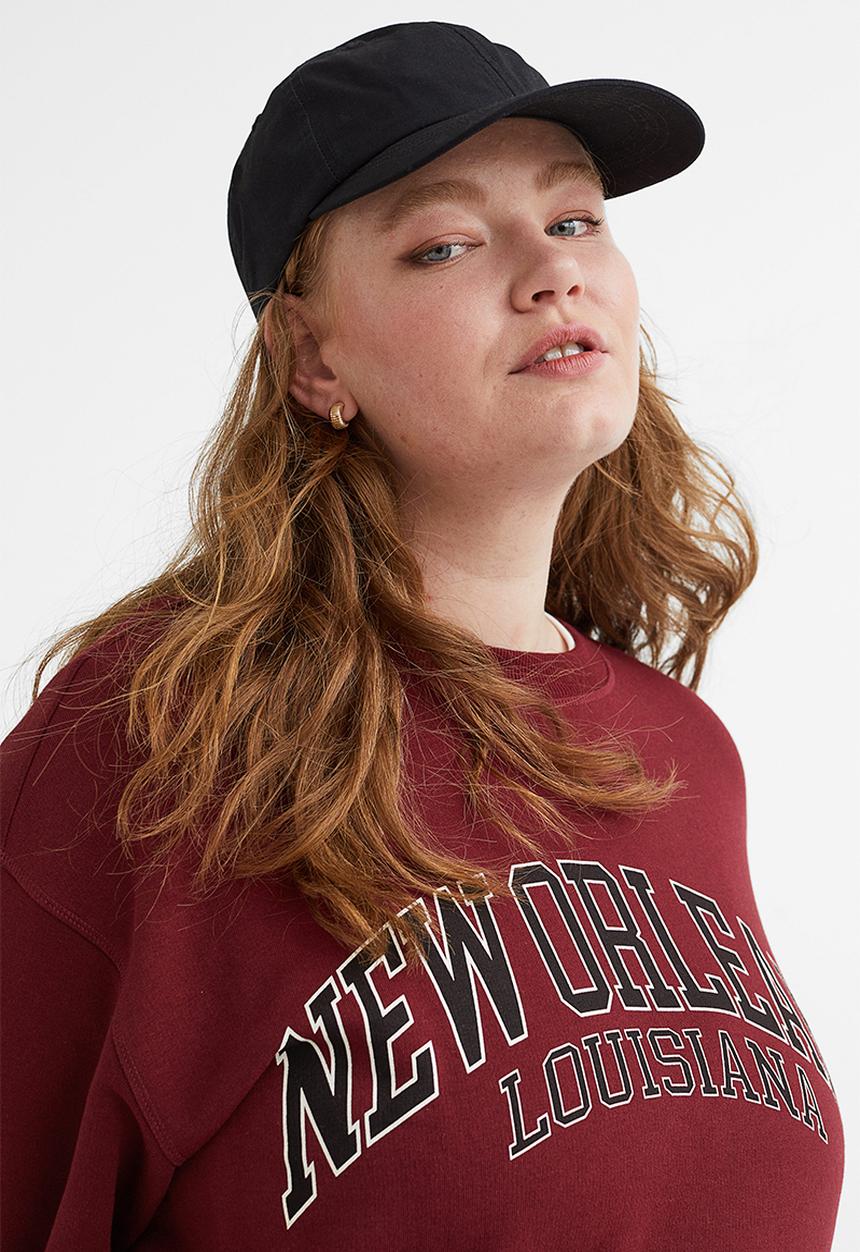 H&M - Oversized sweatshirt - dark red/new orleans