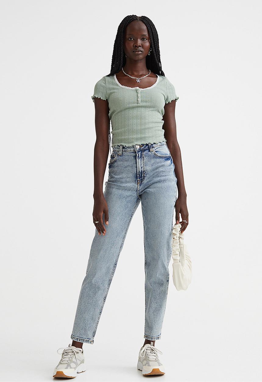 H&M - Mom loose-fit high ankle jeans - light denim blue