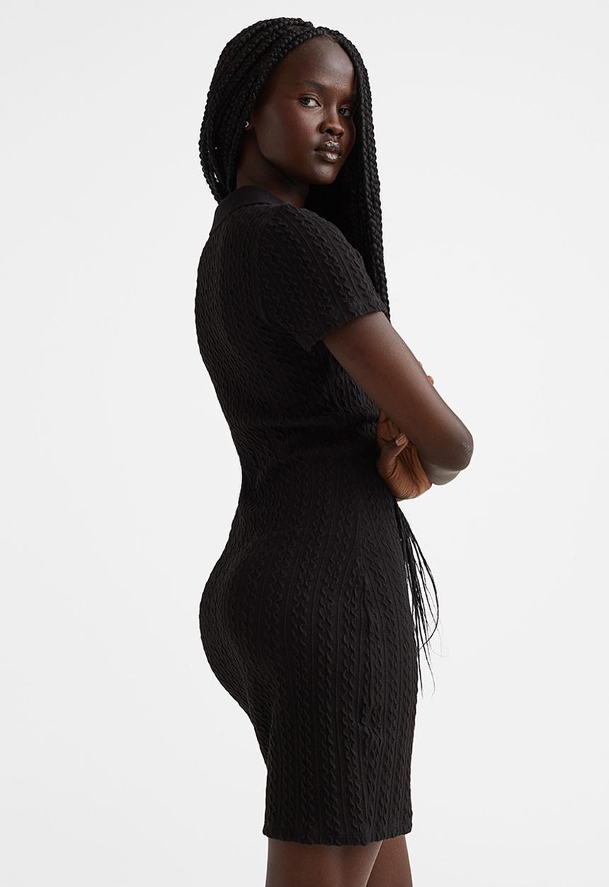 H&M - Collared bodycon dress - black
