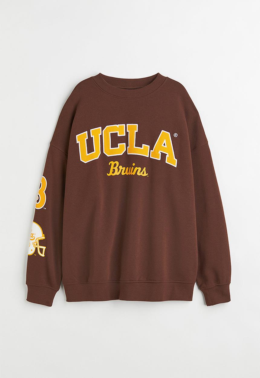 H&M - Oversized printed sweatshirt - dark brown/ucla