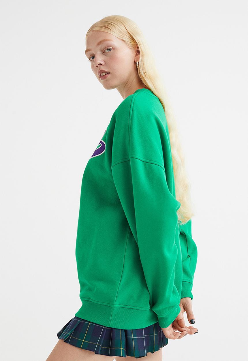 H&M - Oversized printed sweatshirt - green/arizona