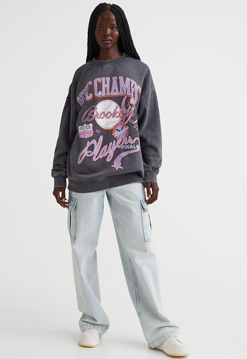 H&M - Oversized printed sweatshirt - dark grey/nyc champs