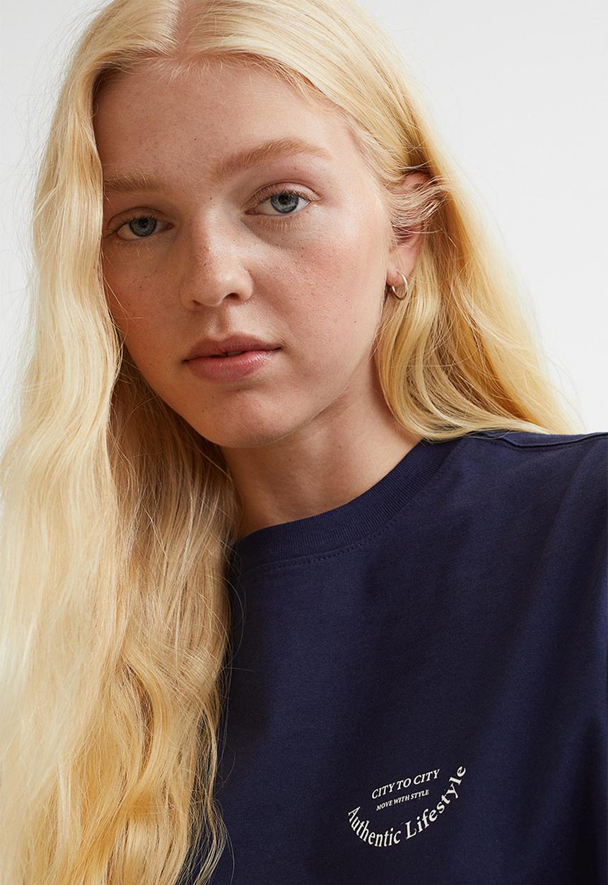 H&M - Boxy t-shirt - dark blue/authentic lifestyle