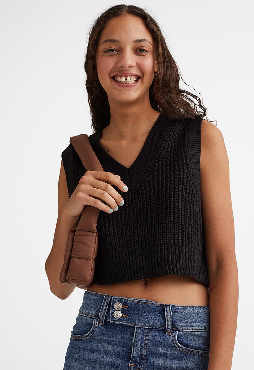 H&M - Rib-knit sweater vest - black