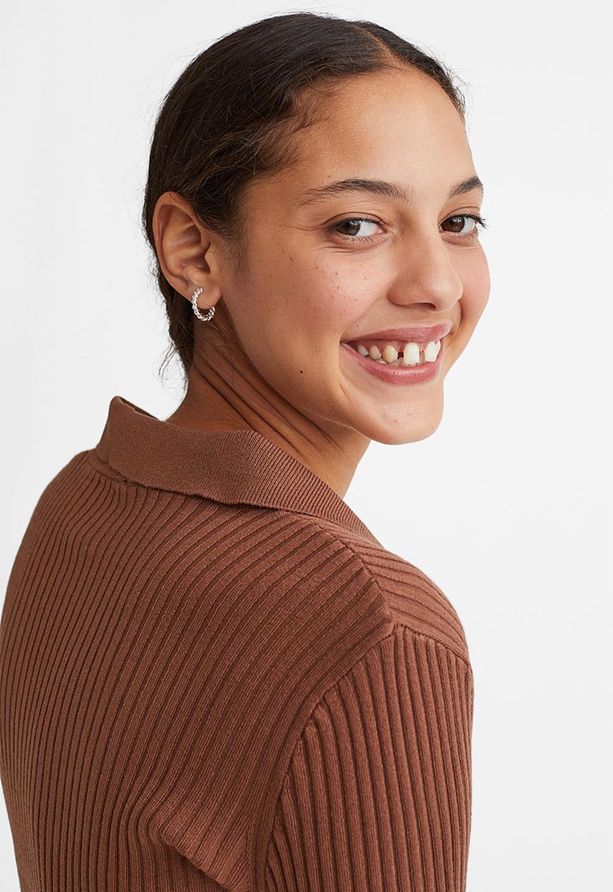 H&M - Collared rib-knit top - brown