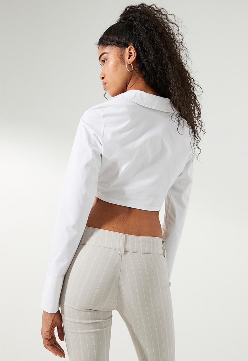 H&M - Cropped gathered shirt - white