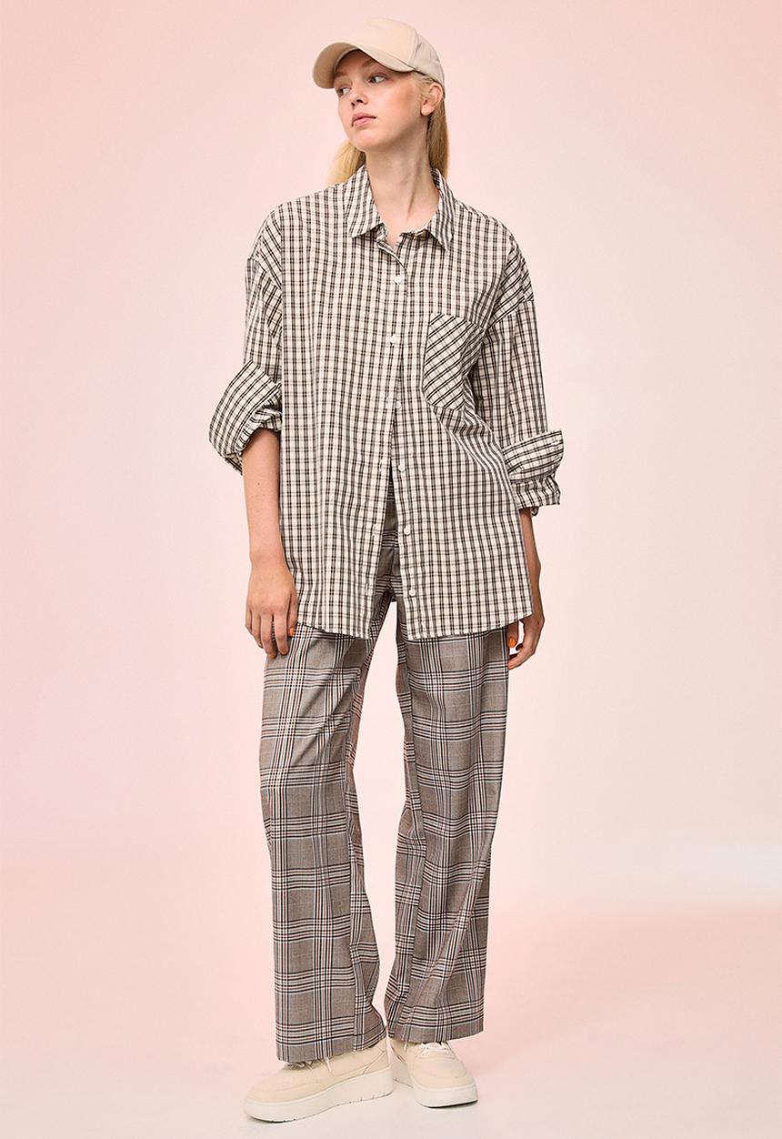 H&M - Oversized cotton shirt - light beige/checked