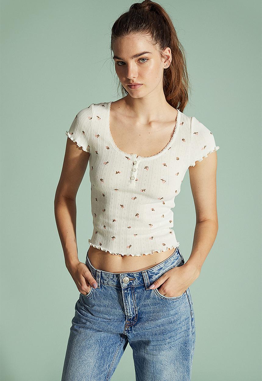 H&M - Ribbed button-placket T-shirt - white/small flowers