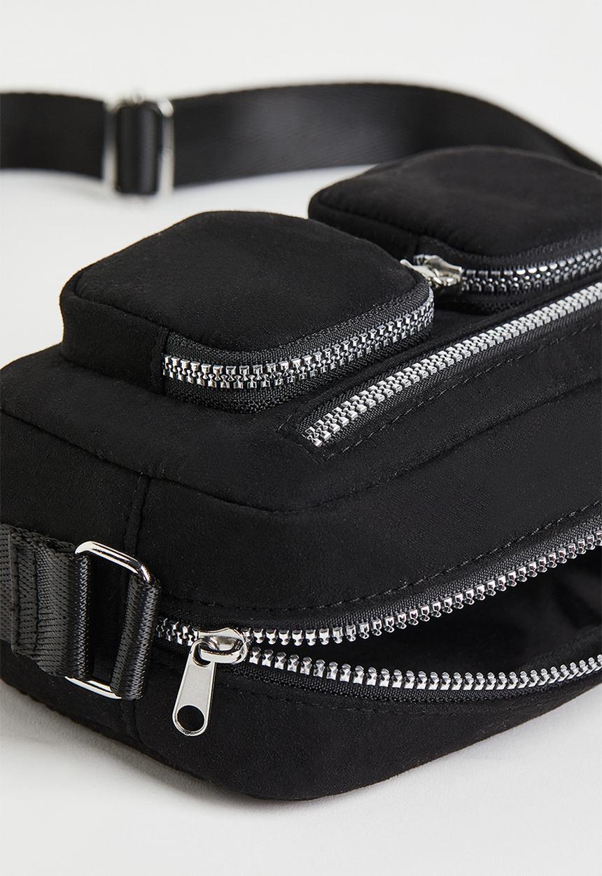 H&M - Small shoulder bag - black 