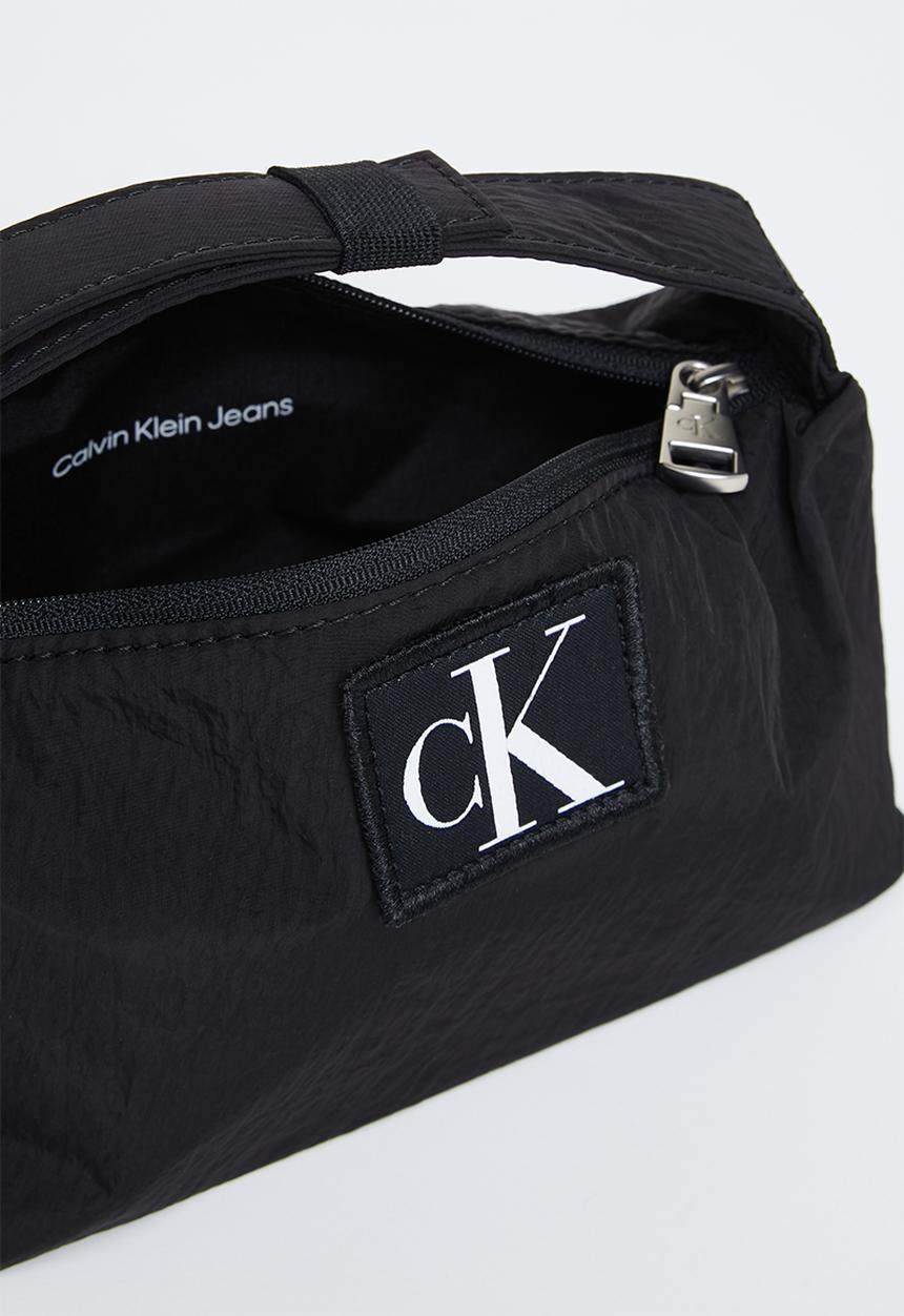 Calvin Klein - City nylon make up b - black