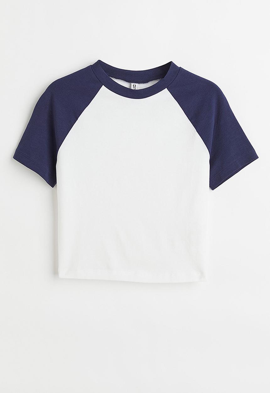 H&M - Cropped t-shirt - white/dark blue
