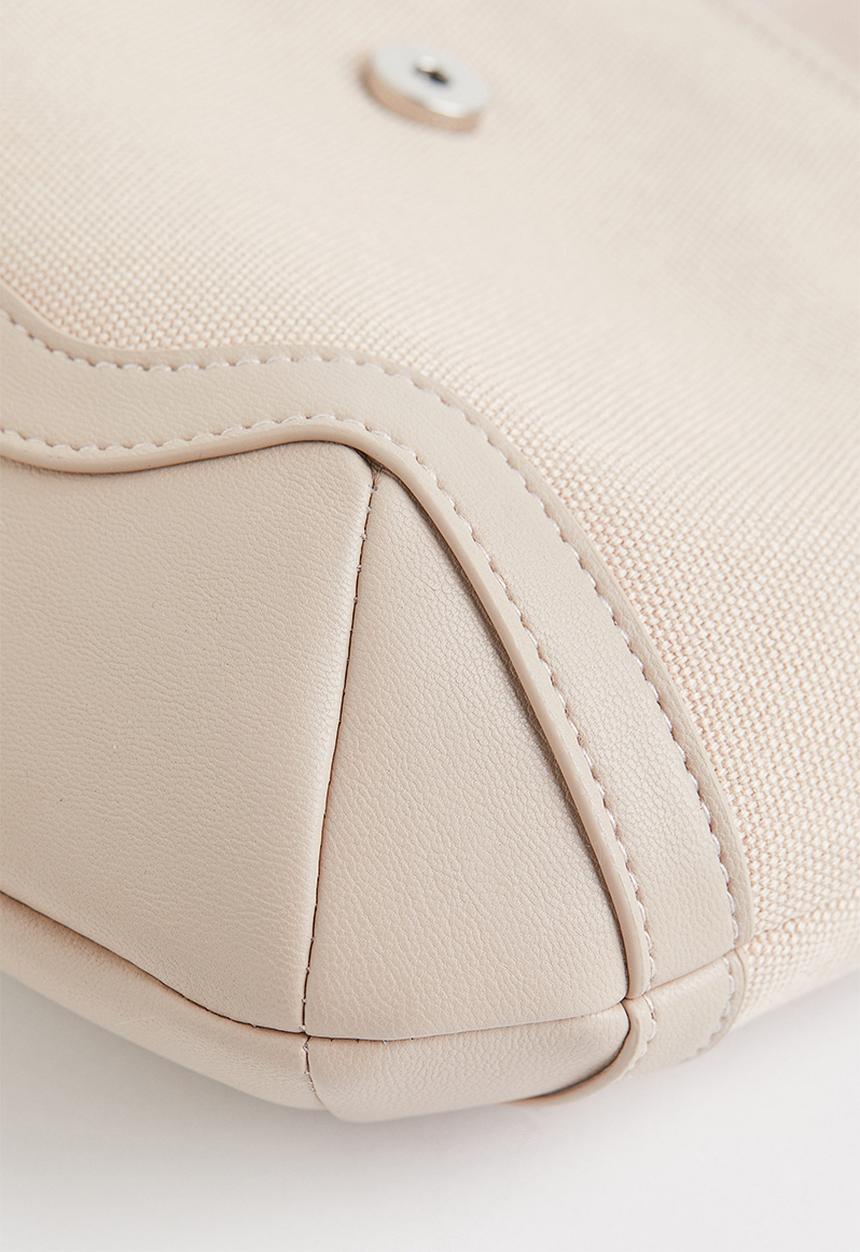 H&M - Small shoulder bag - light beige I