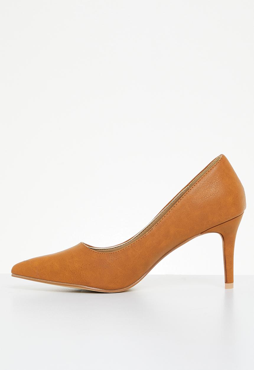 Madison® - Penny court heel - tan