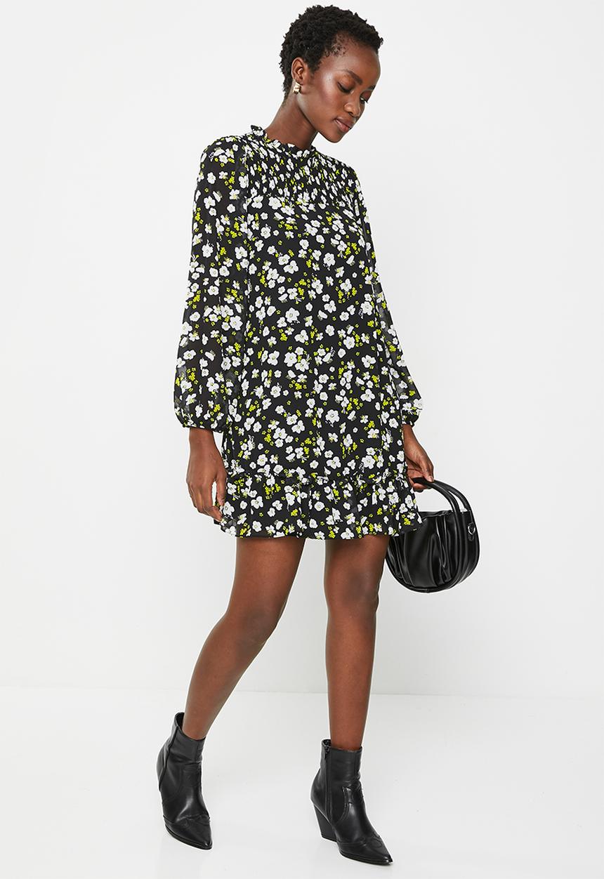 Trendyol - Floral detail dress - black