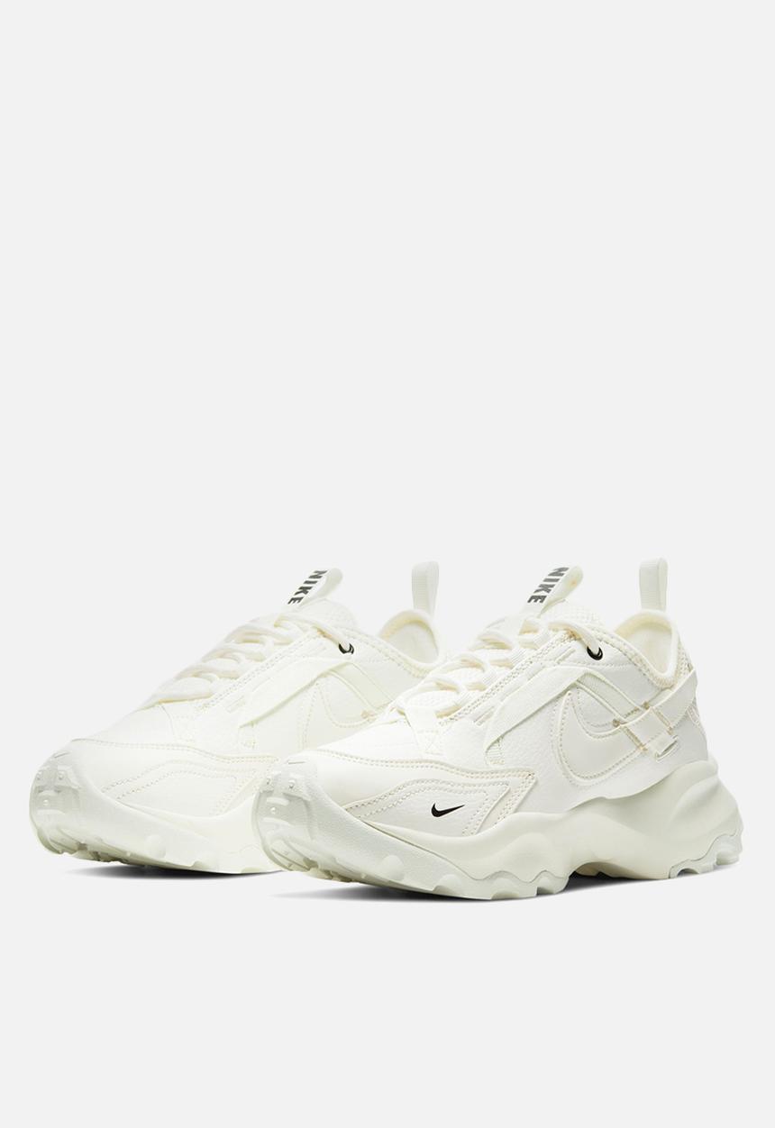 Nike - Nike tc 7900 - sail & black