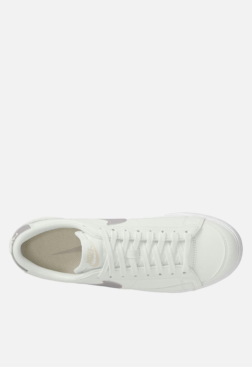 Nike - Nike Blazer Low Platform