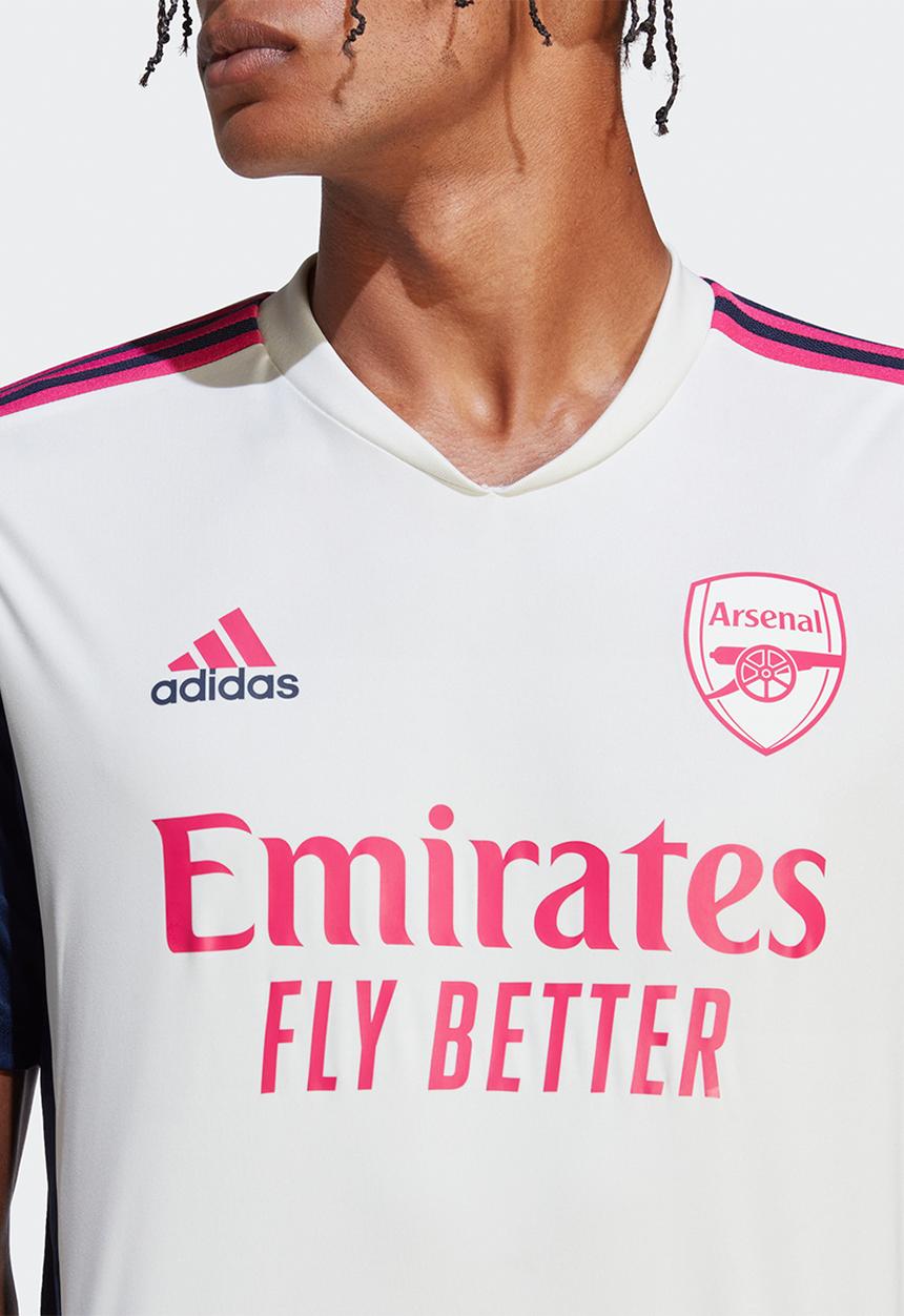 adidas Performance - Arsenal condivo 22 training jersey - off white/collegiate navy