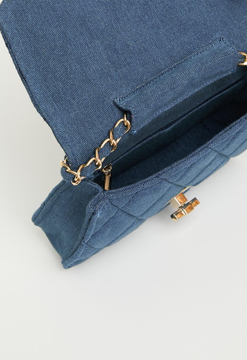 SISSY BOY - Quilty as charged: quilted crossbody - denim