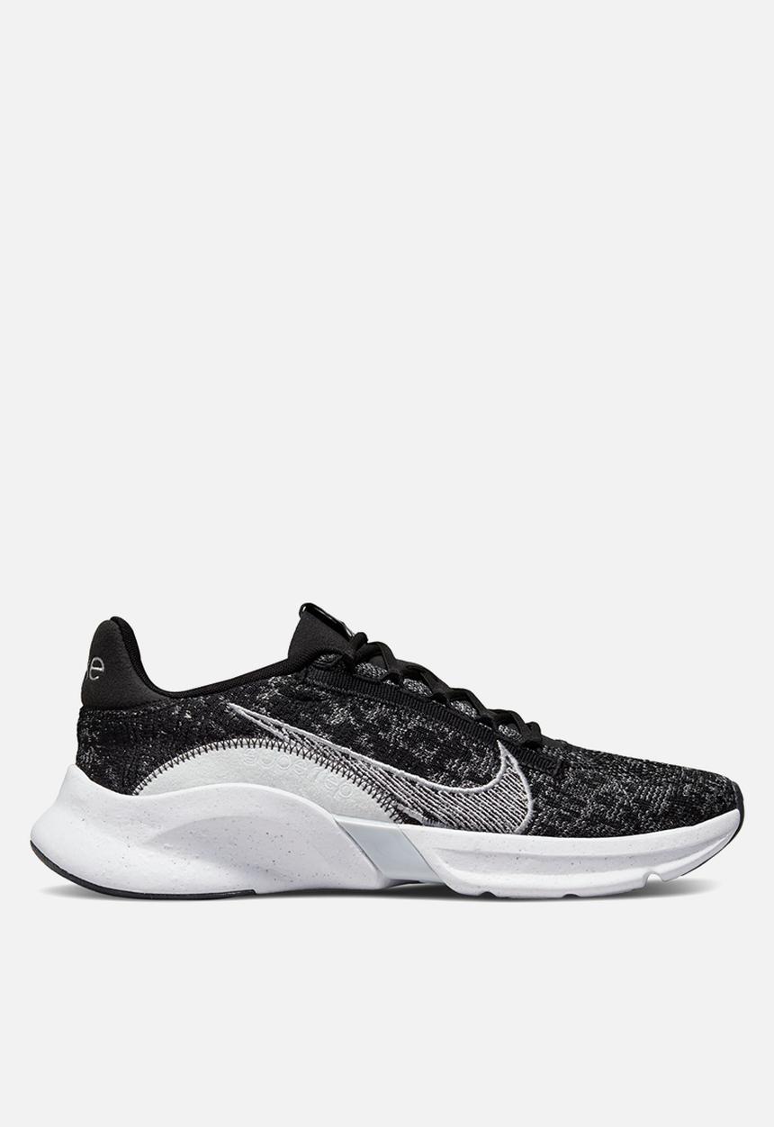 Nike - SuperREP go 3