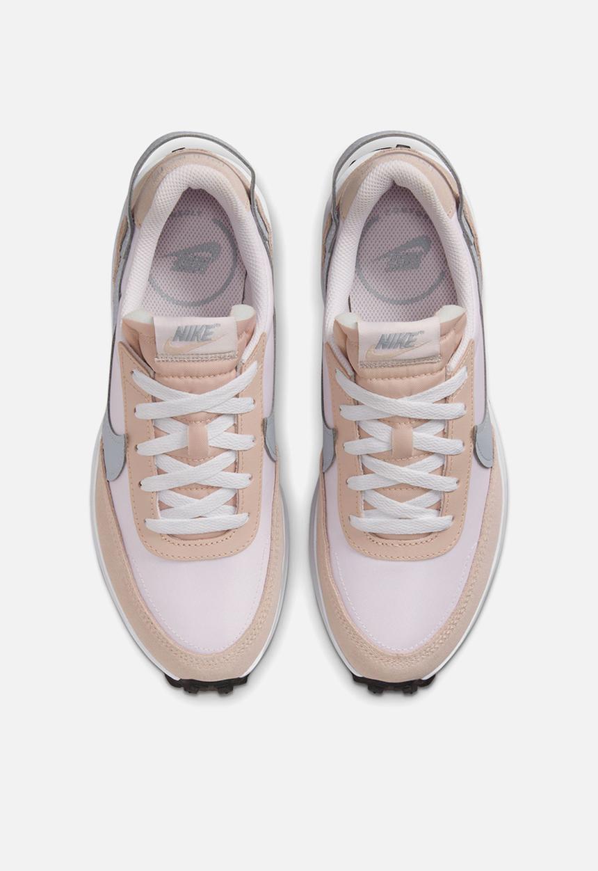 Nike - Nike Waffle Debut 