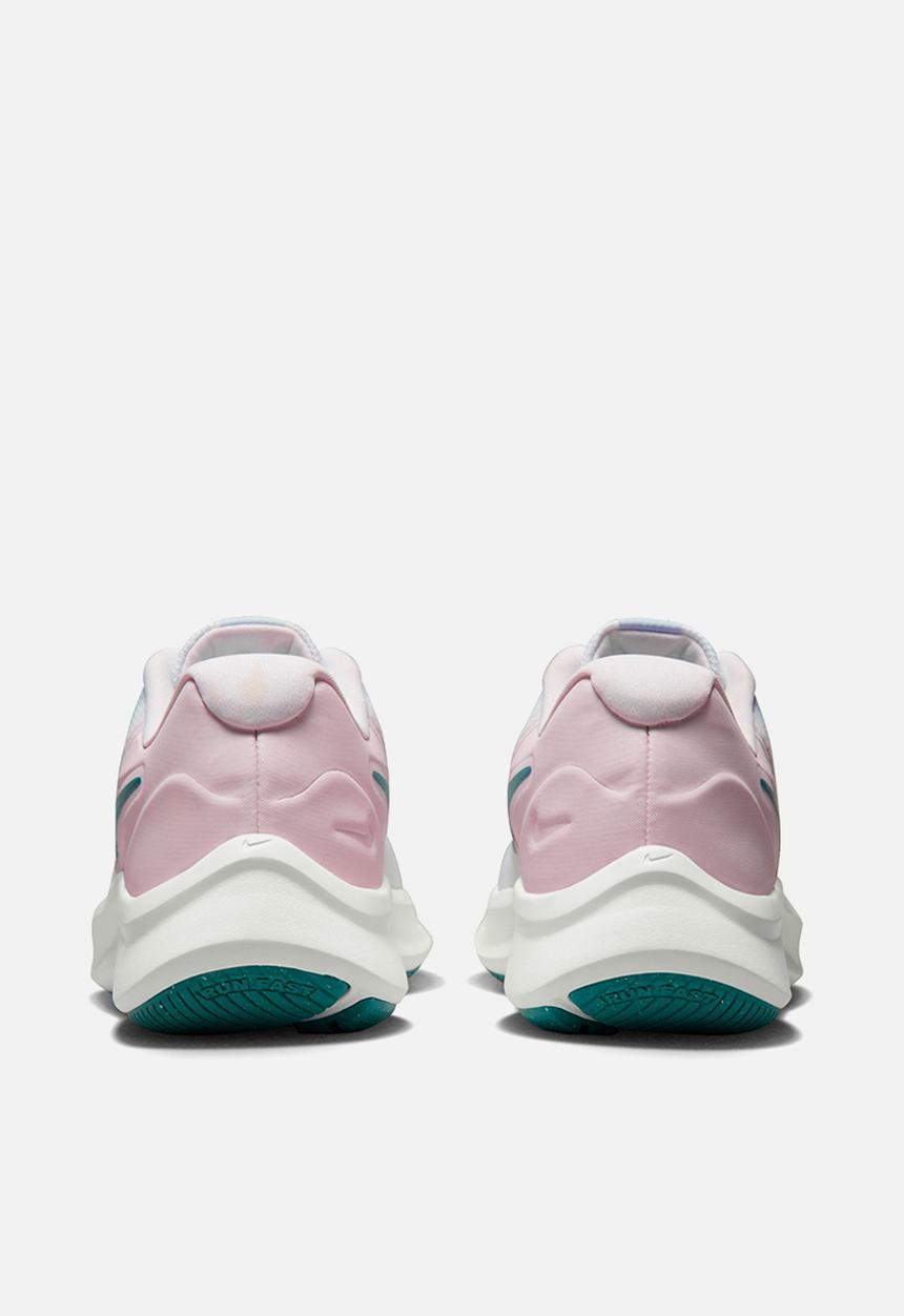 Nike - Nike Star Runner 3 