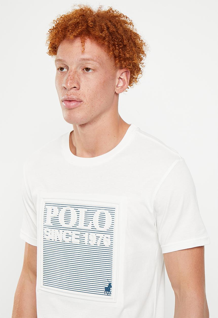 POLO - Men embossed block tee - white