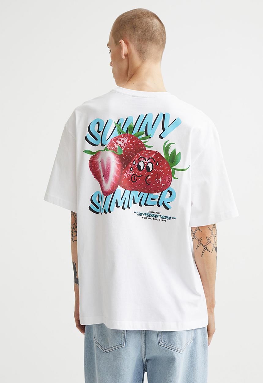 H&M - Relaxed fit cotton T-shirt - white/strawberries