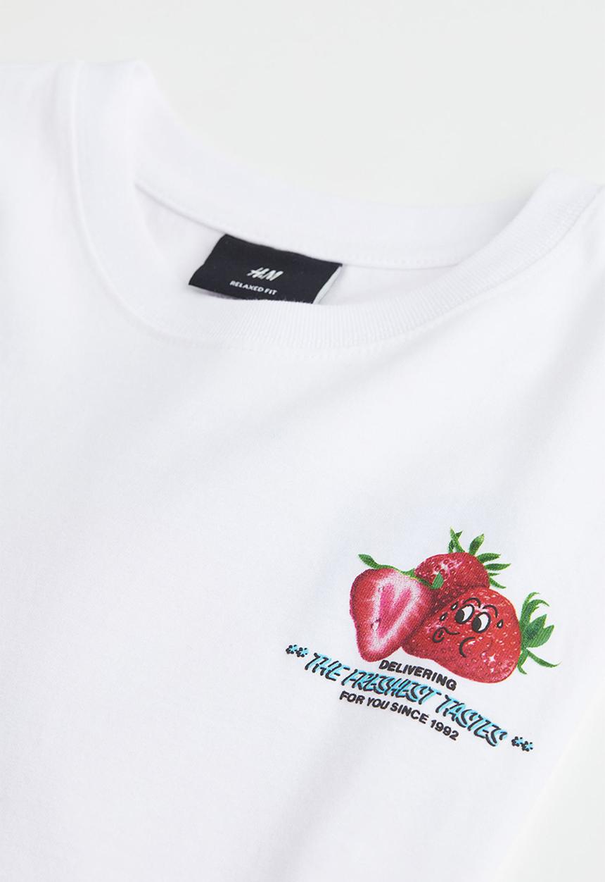 H&M - Relaxed fit cotton T-shirt - white/strawberries