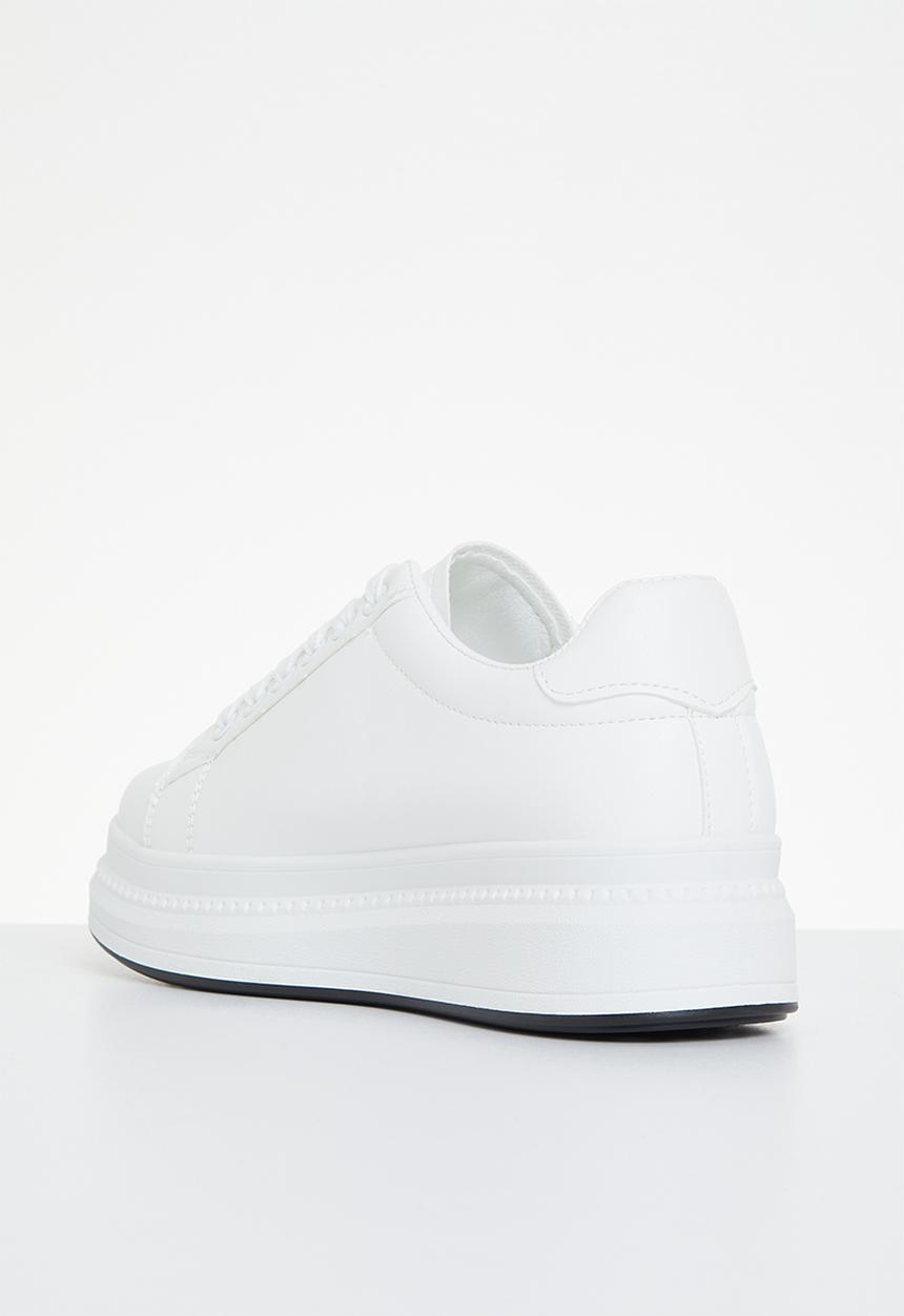 Superbalist - Kendall lace up sneaker - white