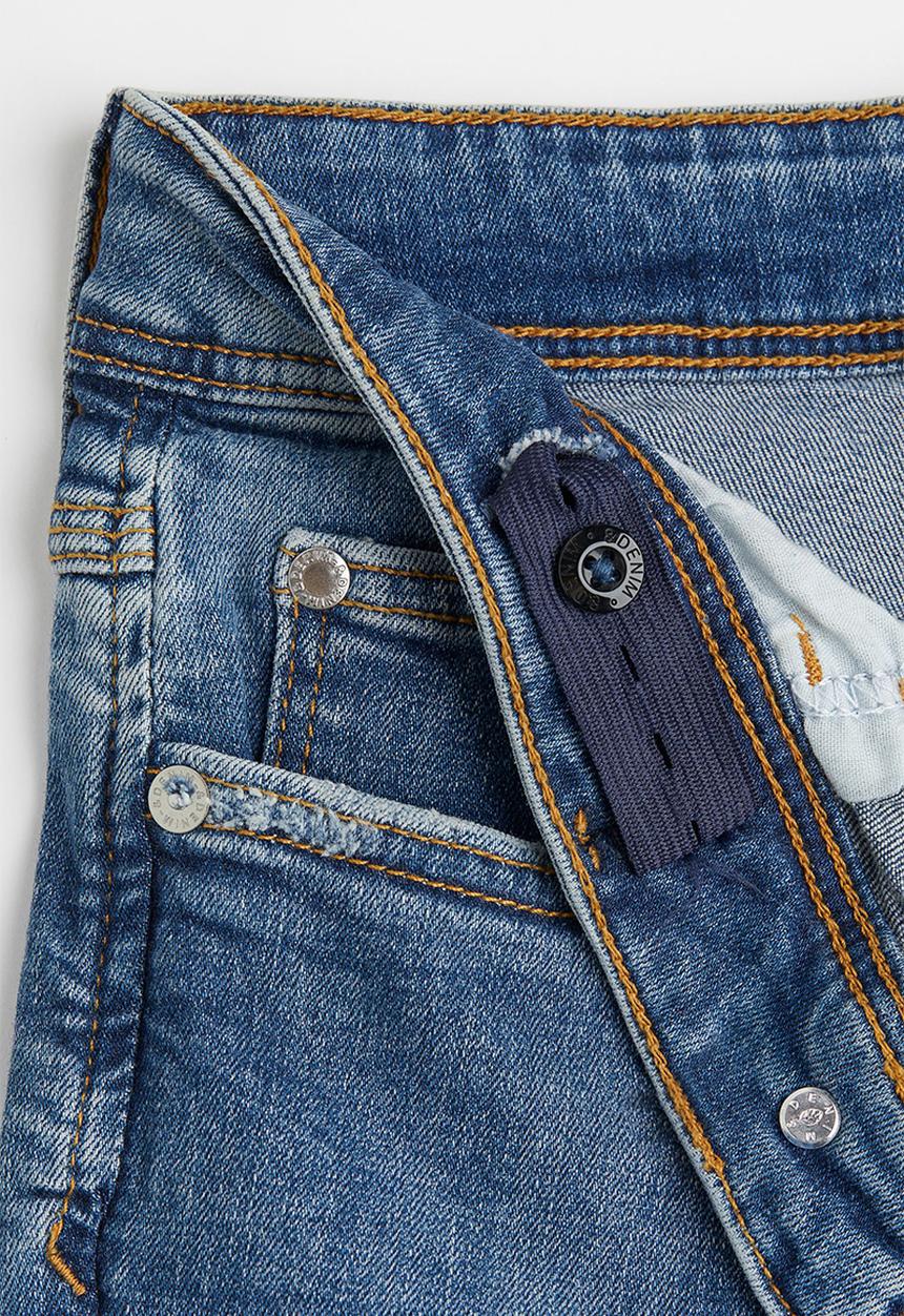 H&M - Relaxed tapered fit jeans - light denim blue
