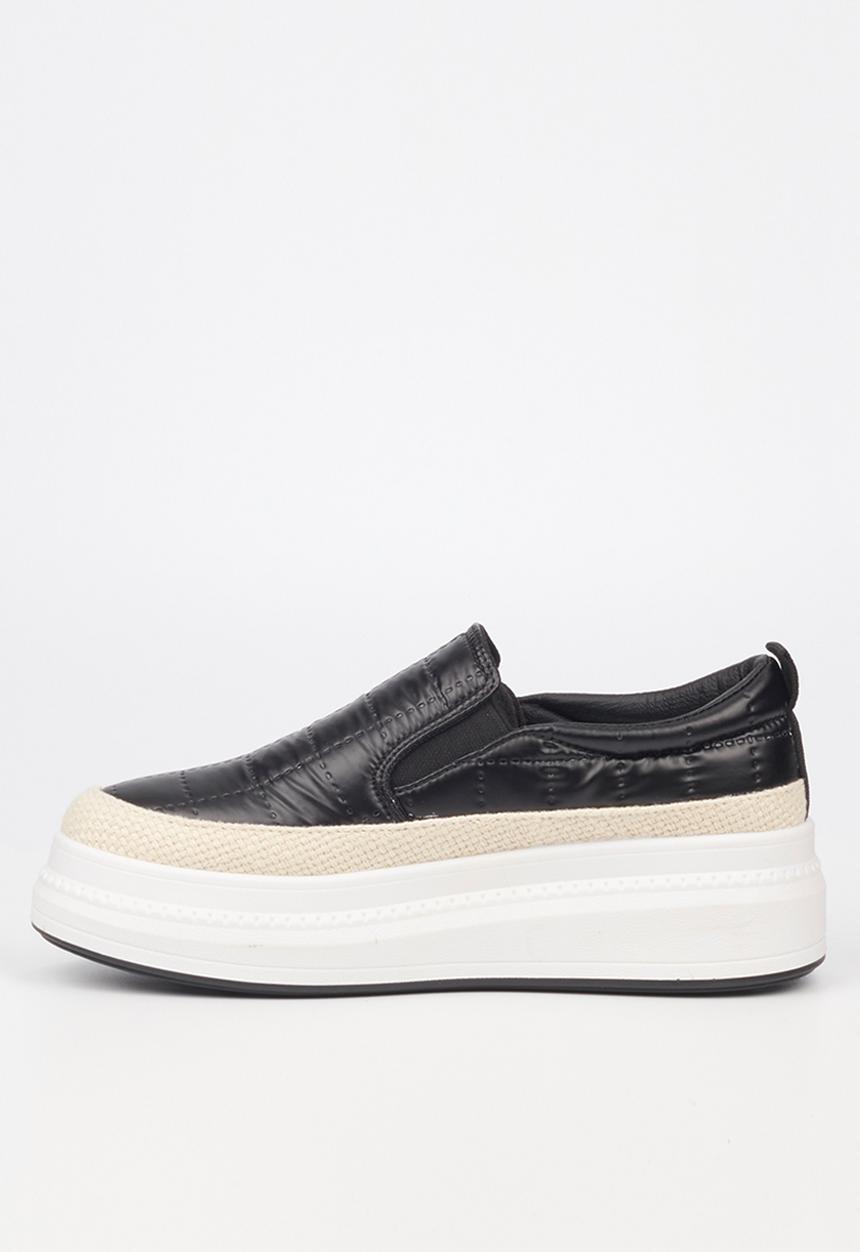 Butterfly Feet - Senhora 8 slip-on - black