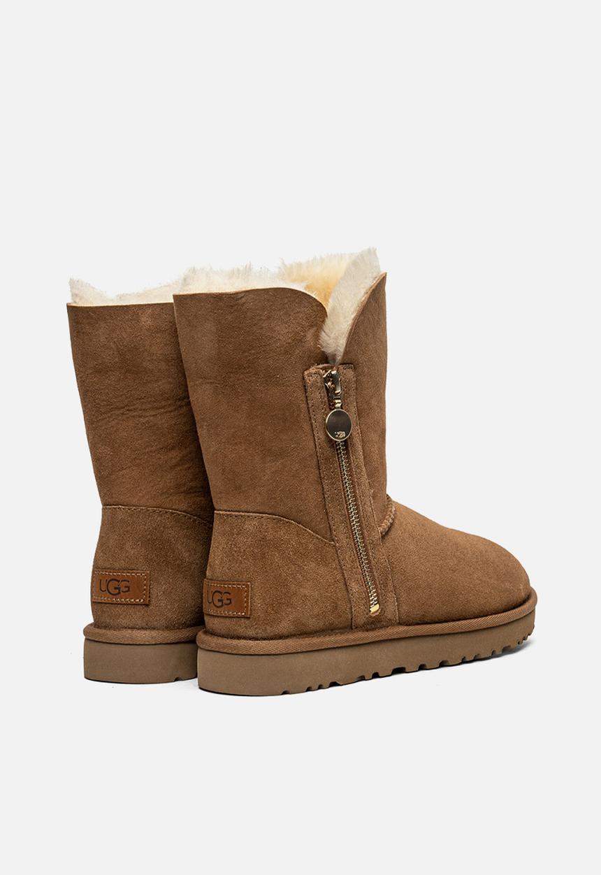 UGG® - Bailey zip short - chestnut