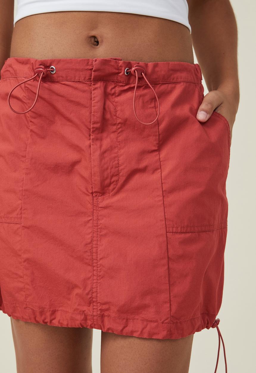 Cotton On - Jordan cargo mini skirt - rust red
