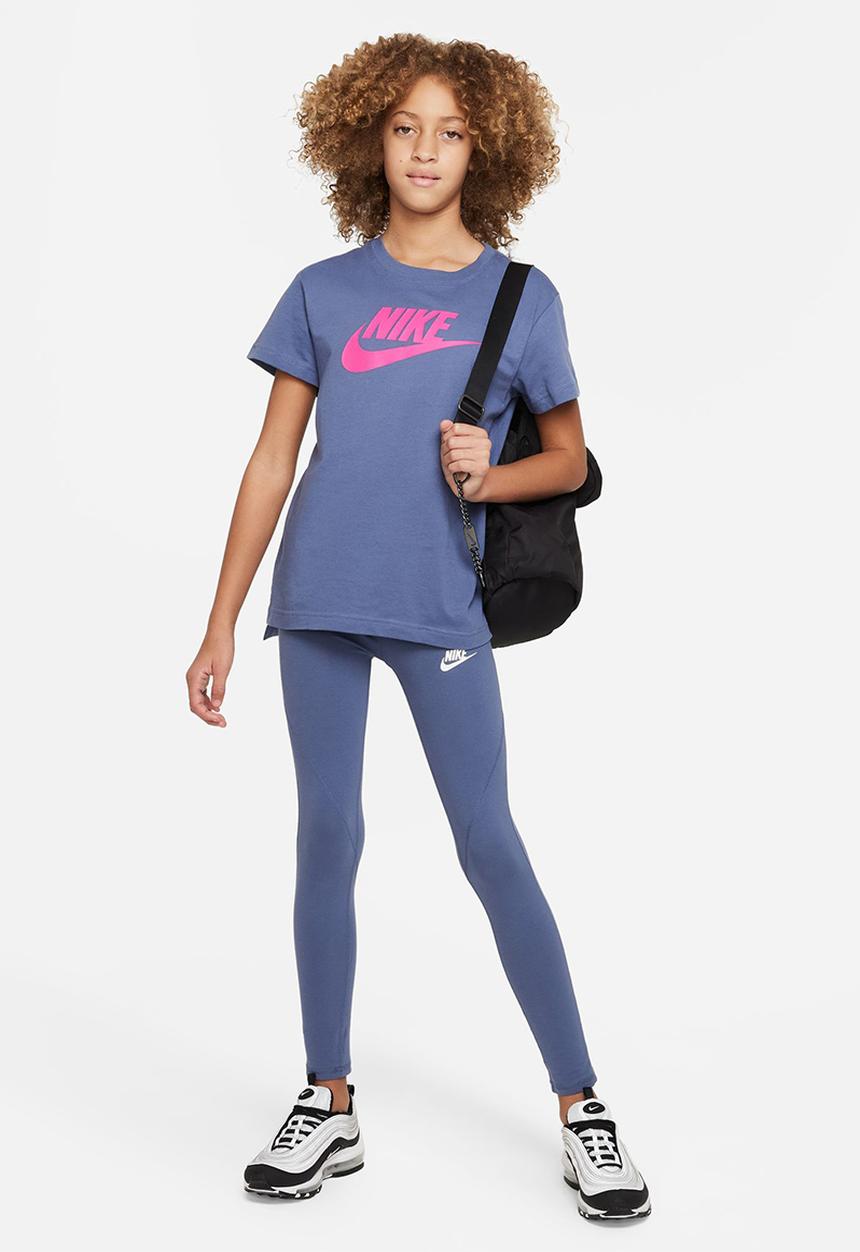 Nike - G nsw tee dptl basic futura - diffused blue & active pink