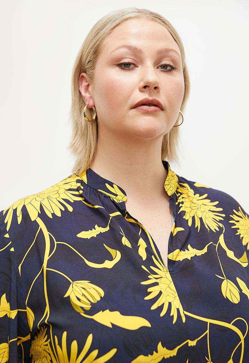 edit Plus - V  neck blouse  - navy & yellow