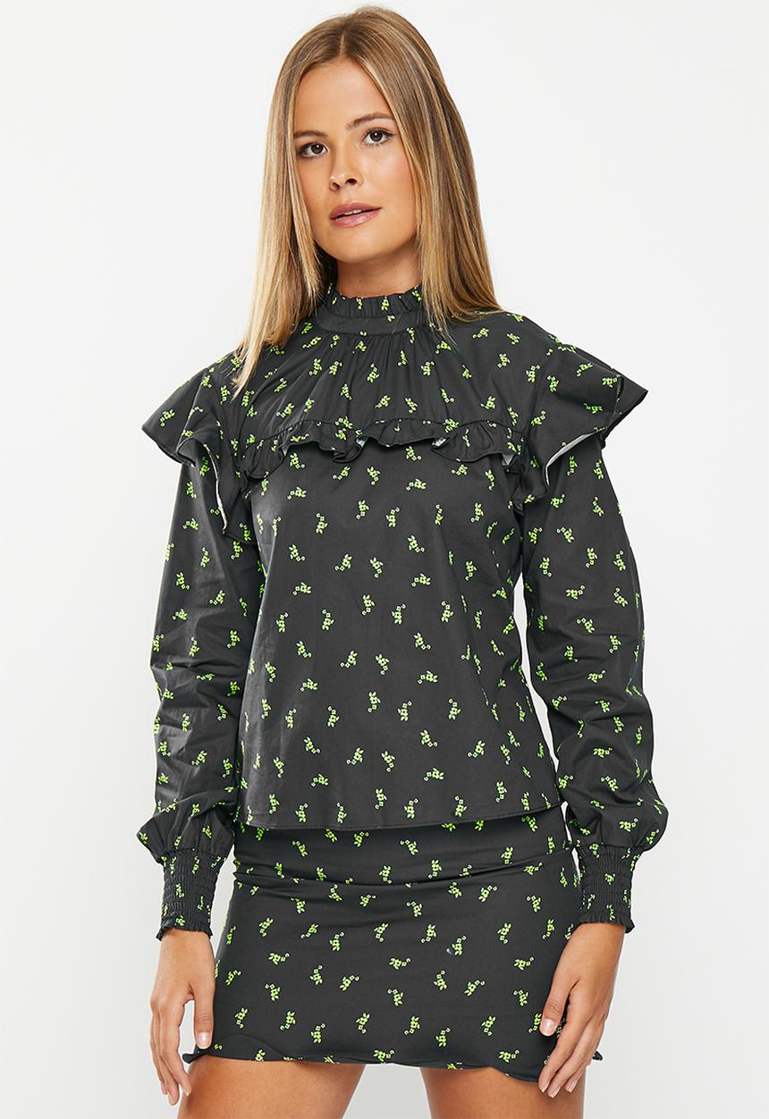 Glamorous - Ruffle shoulder co-ord blouse - black lime flower