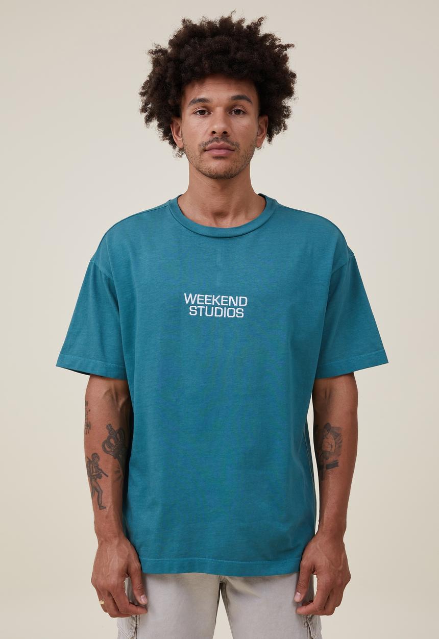 Cotton On - Heavy weight T-Shirt - deep sea teal contrast/weekend studio stack