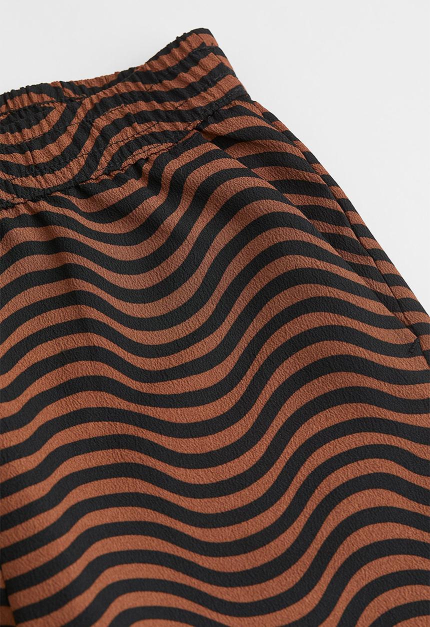 H&M - Wide trousers - dark brown/patterned
