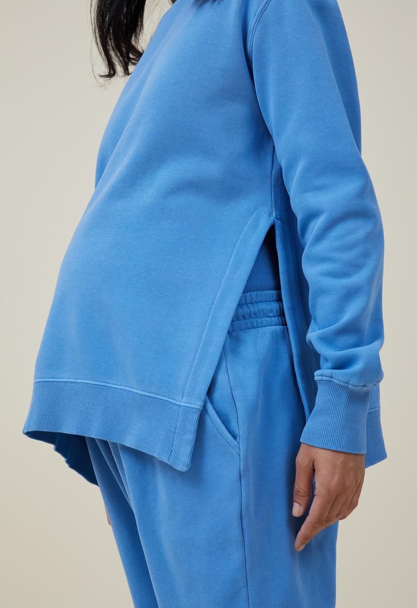 Cotton On - Maternity classic washed side split crew fleece - washed fuzzy blue