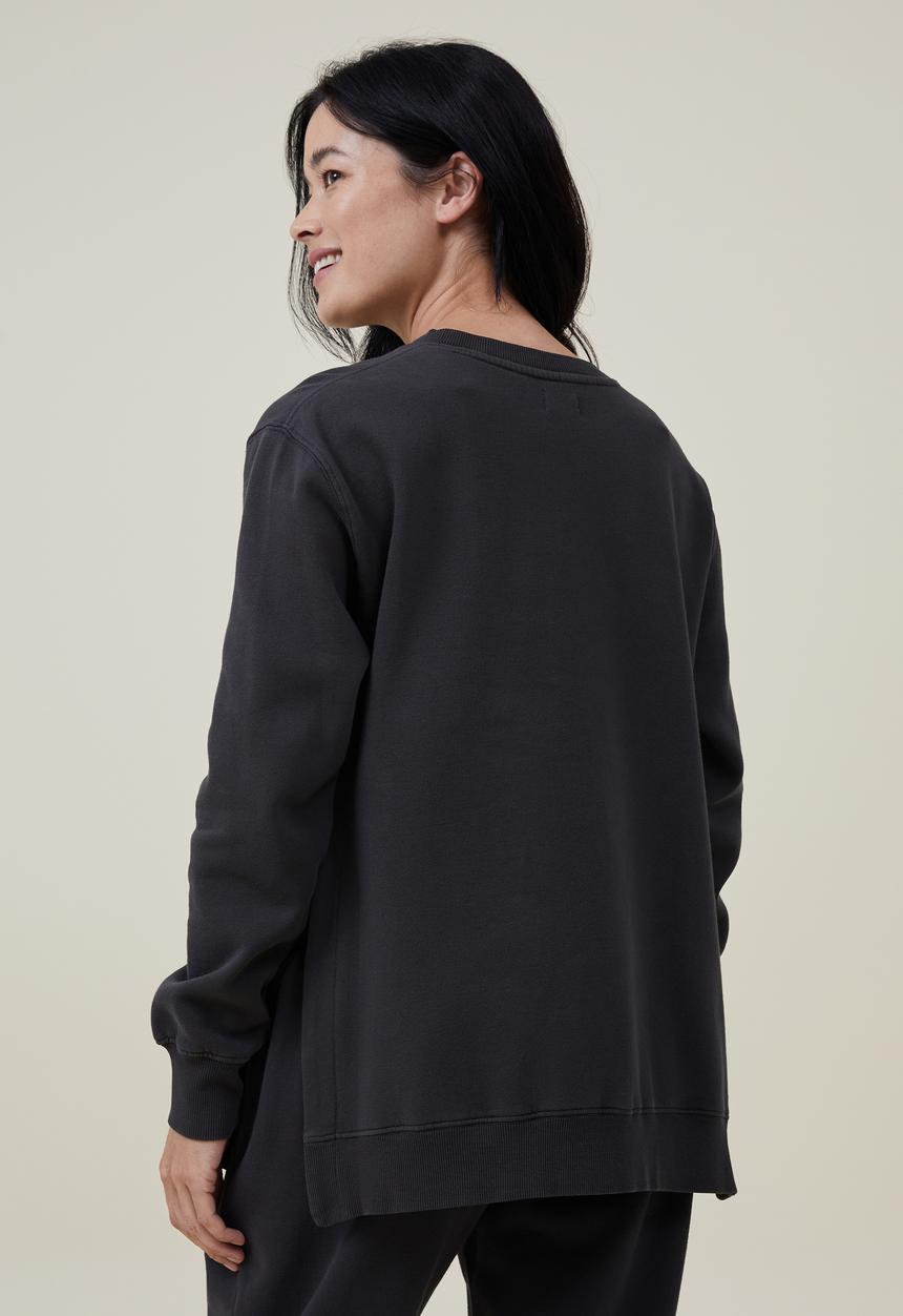 Cotton On - Maternity classic washed side split crew fleece - washed black