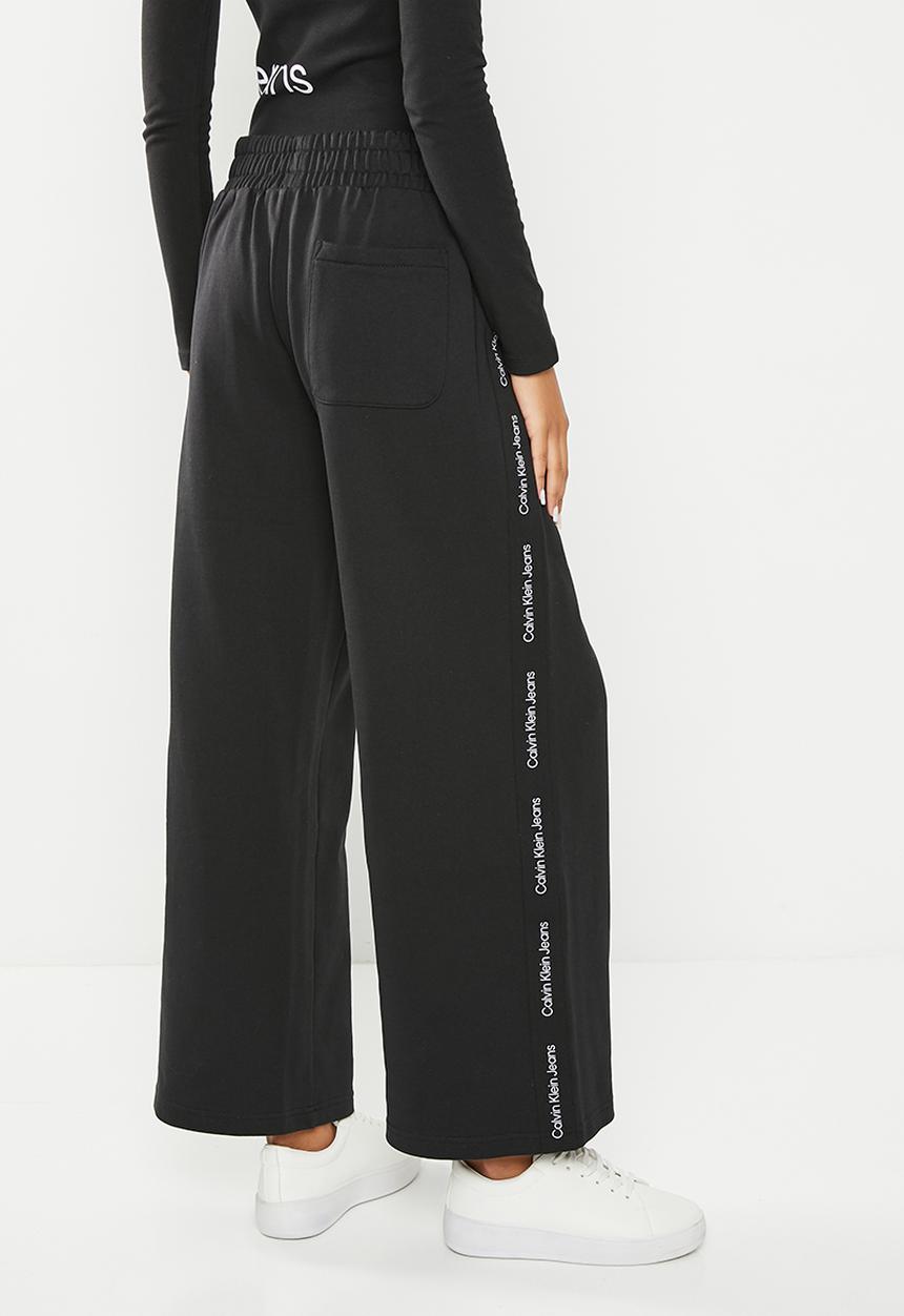 Calvin Klein - Logo tape wide leg jog pants - ck black