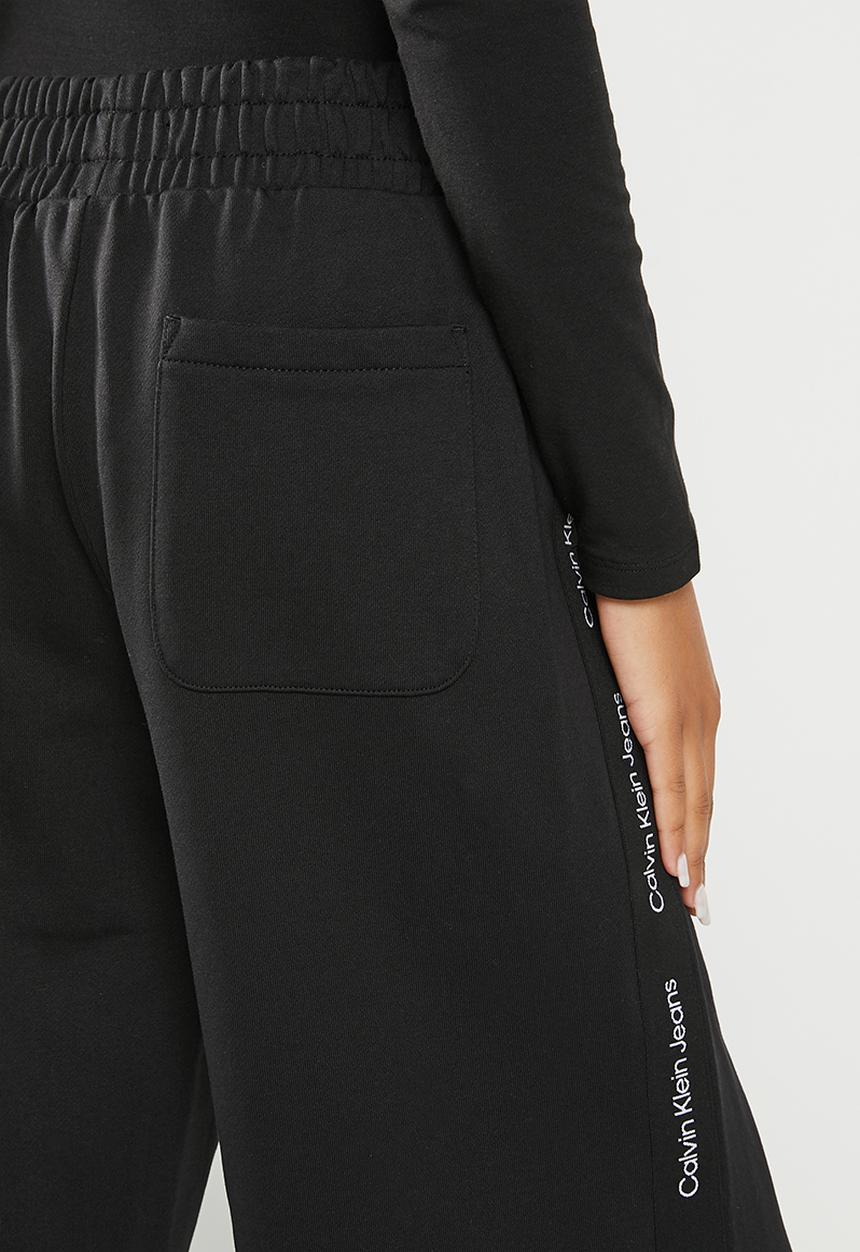 Calvin Klein - Logo tape wide leg jog pants - ck black
