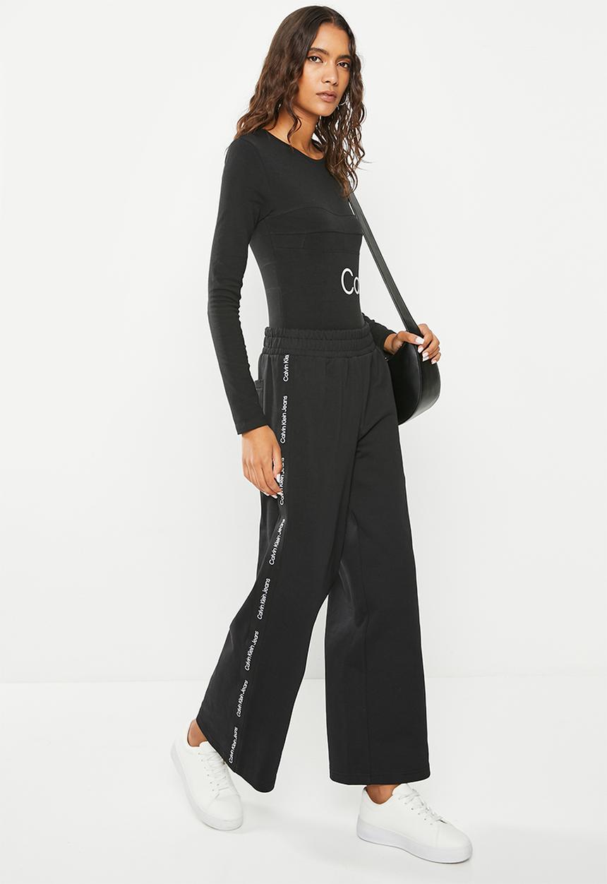 Calvin Klein - Logo tape wide leg jog pants - ck black
